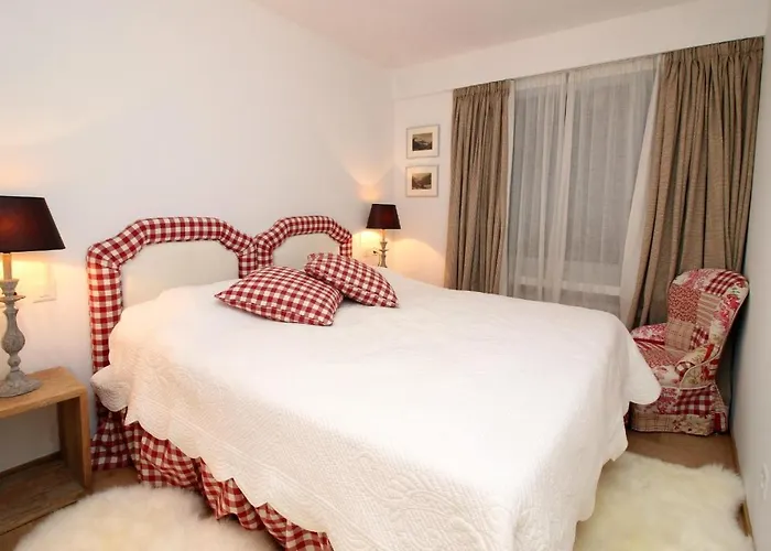 Chesa Brattas 29 * St. Moritz